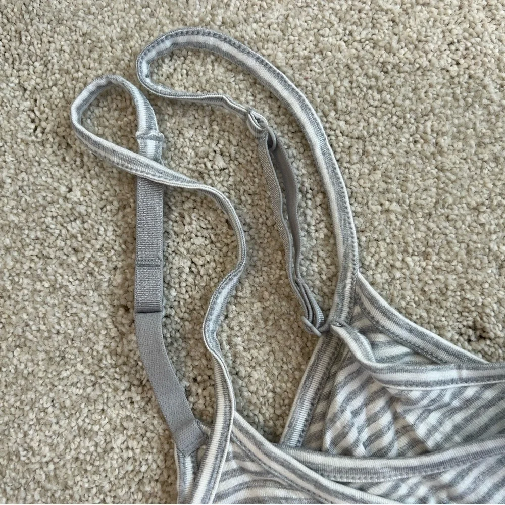 Women’s - Ruffle Sleep Set - Picture 4 of 11